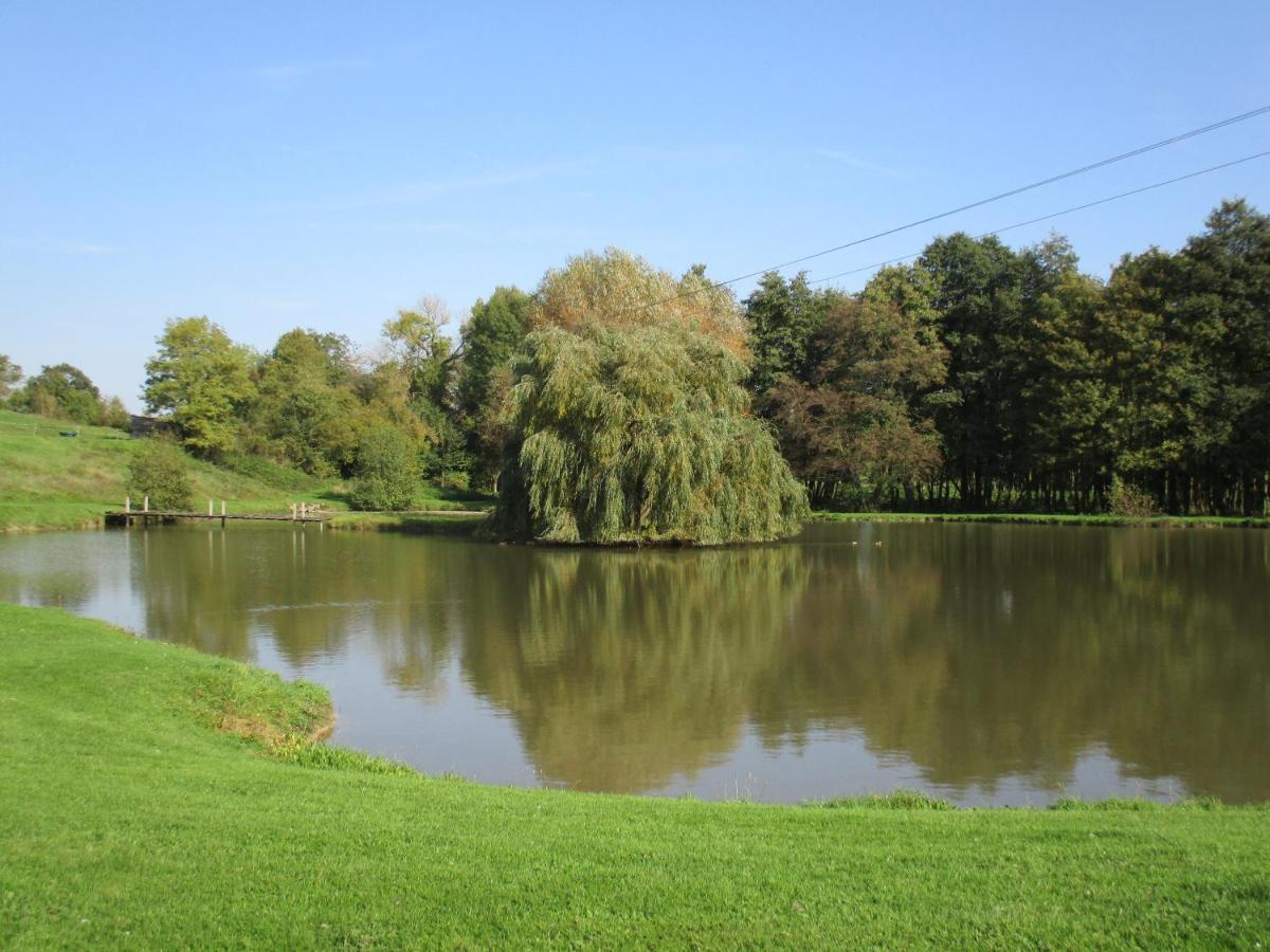 Roulotte Panoramique Du Moulin Bed and Breakfast Châtillon-sur-Marne Buitenkant foto